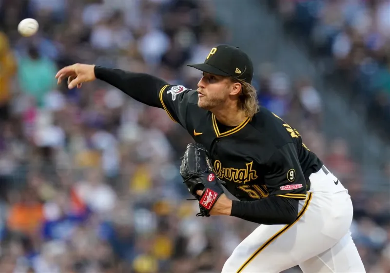 Carmen Mlodzinski and a rain delay help the Pirates snap a 4-game skid and get back to .500