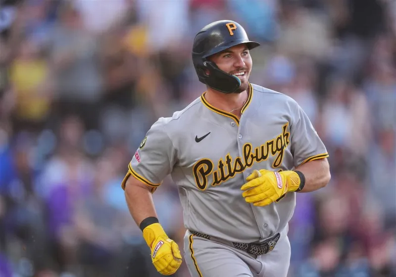 Pirates notes: Camilo Doval and Spencer Horwitz are active for the series finale in Cincinnati