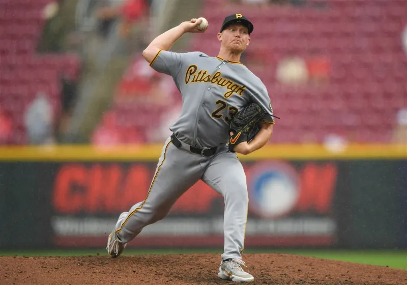 Pirates end disappointing Cincinnati trip with a lopsided defeat