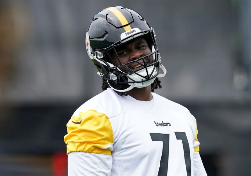 Steelers camp observations: Top pick Max Iheanachor is the star as the pads come on for Day 5