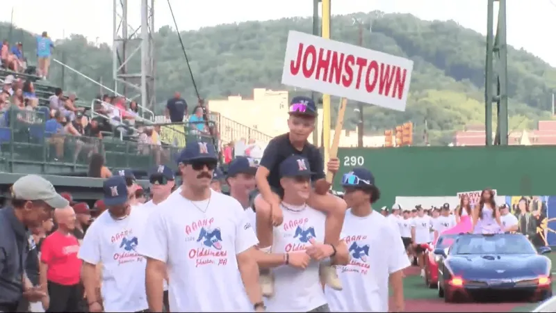 Defending champion Mainline Pharmacy opens AAABA Tournament with 13-3 win over New York