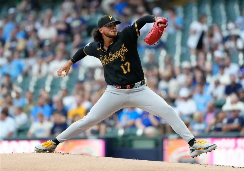 Don Kelly is ejected for the sixth time as the Pirates fall to the Brewers and fall back below .500
