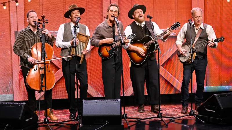 Matthew McConaughey Gives Ella Langley's 'Choosin' Texas' a Bluegrass Spin on 'Fallon'