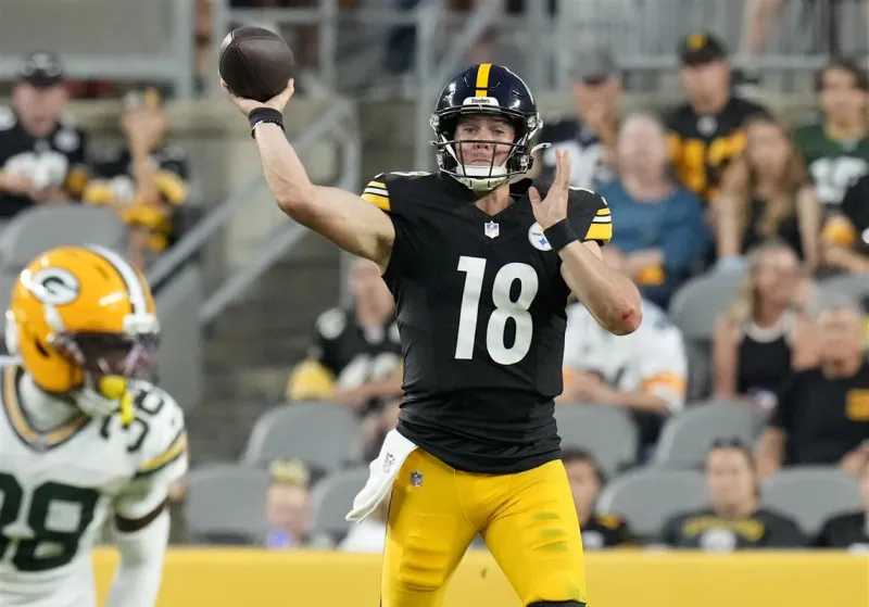 Who's rising and who's falling after the Steelers' first preseason game against the Packers?