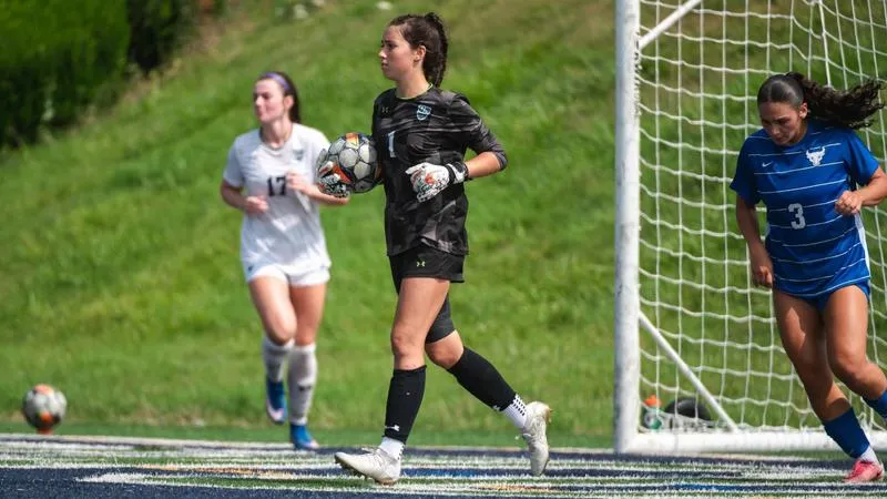 Women's Soccer Battles Against Buffalo in 2-0 Setback