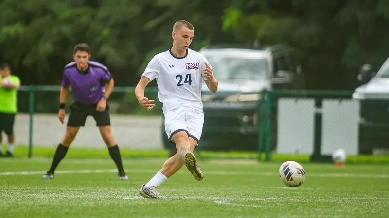 Late Goal Lifts Drexel Past RMU in Home Opener