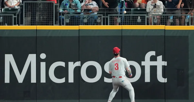 Phillies' Zack Wheeler gives up 5 runs in the 1st inning, 9-game winning streak ends with loss to Mariners
