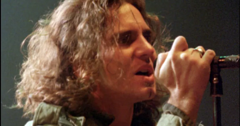 Pearl Jam spontaneously broke out 'Ten' in full at a Philly concert 10 years ago. Now, it's being pressed on vinyl