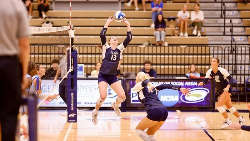 Volleyball Improves to 3-0 After Two Days at Tony Banner