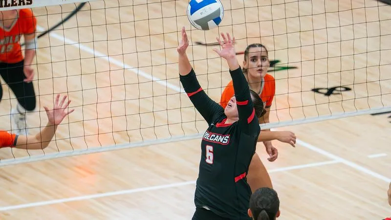 California downed by Davenport in Ohio