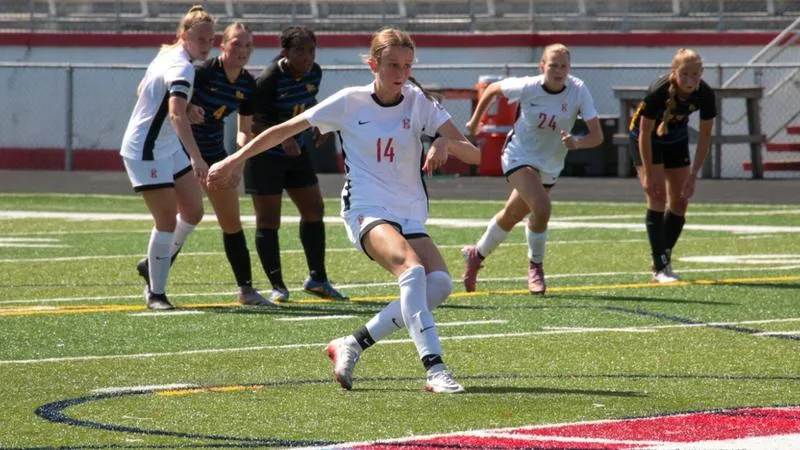 Women's Soccer Blanks IUP in PSAC West Opener