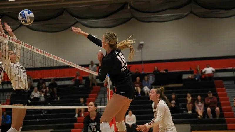 Volleyball concludes weekend at D'Youville Tournament