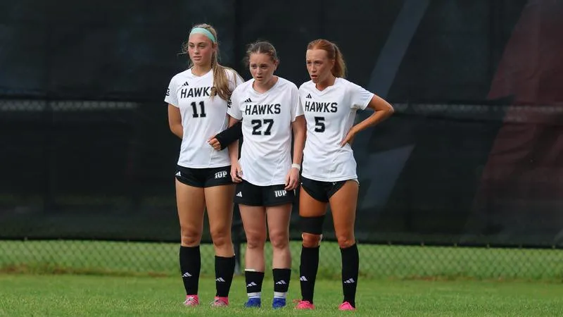 Women's Soccer Falls to Edinboro in PSAC Opener, 1-0