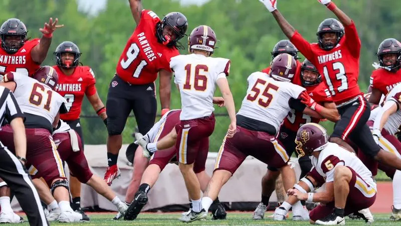 Mason Reaches 2,000 Career Receiving Yards in Football's Season Opener