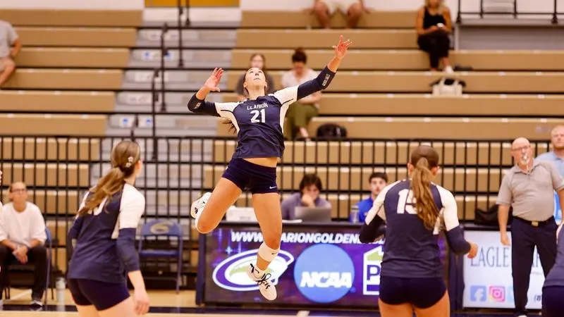Volleyball Completes Weekend Sweep, Beats Bobcats 3-0