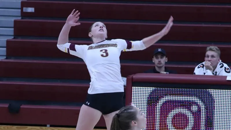 Volleyball Splits With Wayne State and Queens to End Invitational Play