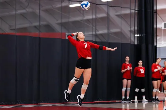 ESU Volleyball Drops Two Matches at Fairmont State Classic