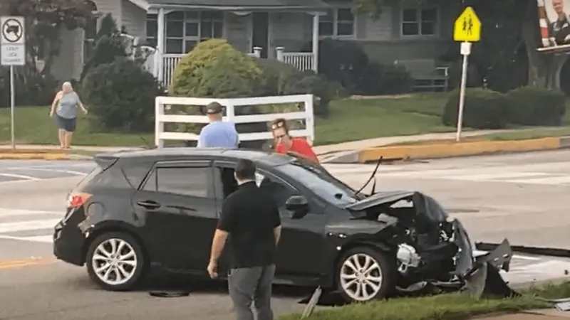 Hundreds without power following multi-vehicle crash in Cumberland County