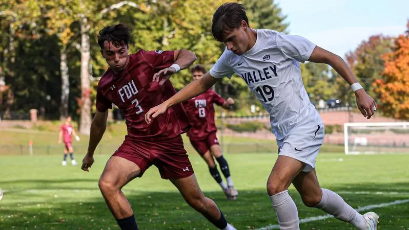 Dutchmen Men's Soccer Earns Win Over Alvernia in Season Opener