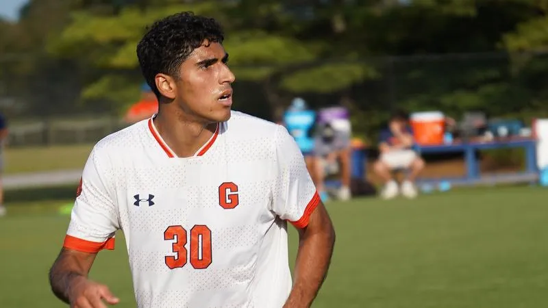 York makes first-half goal stand to down Gettysburg