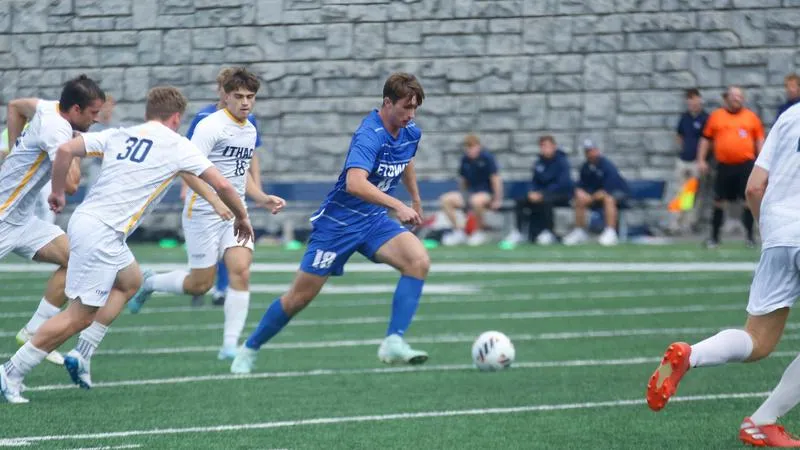 Late corner lifts Stevenson over men's soccer