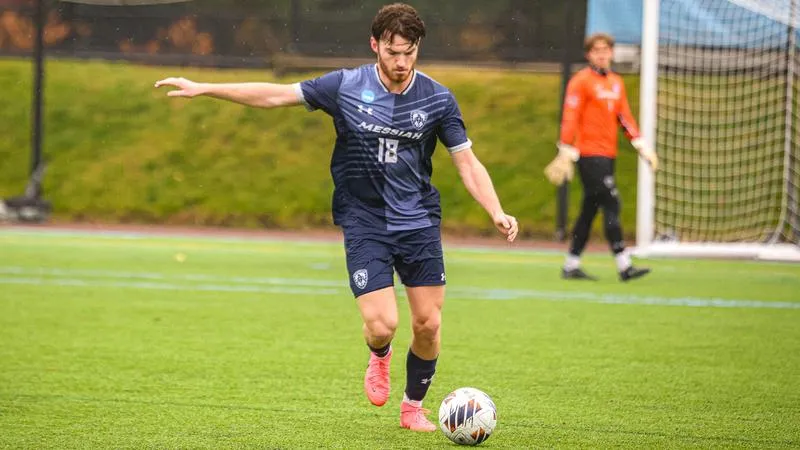 No. 16 Falcons Fall in Season Opener at No. 17 Royals