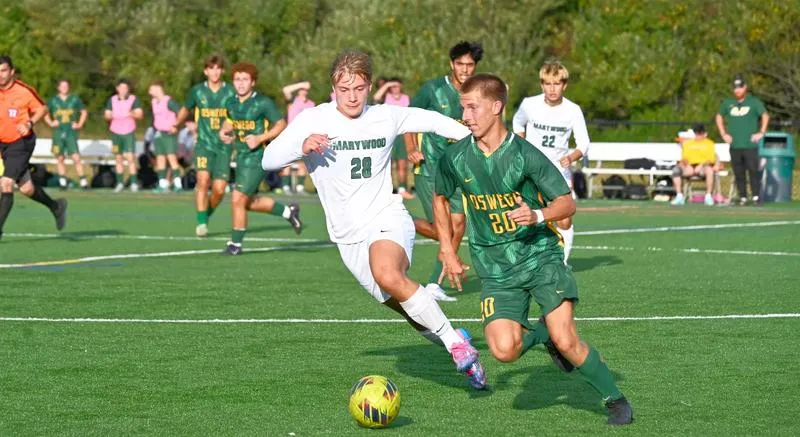 Men's Soccer Ties Penn College in Season Opener