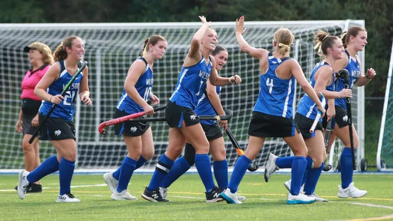 Field Hockey Fantastic In First Game On New Turf