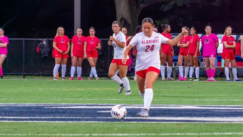 Women's Soccer Falls Against Penn State Berks