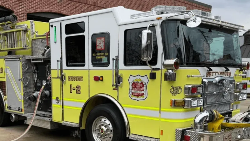 Crews on scene of reported ceiling collapse at Gettysburg home