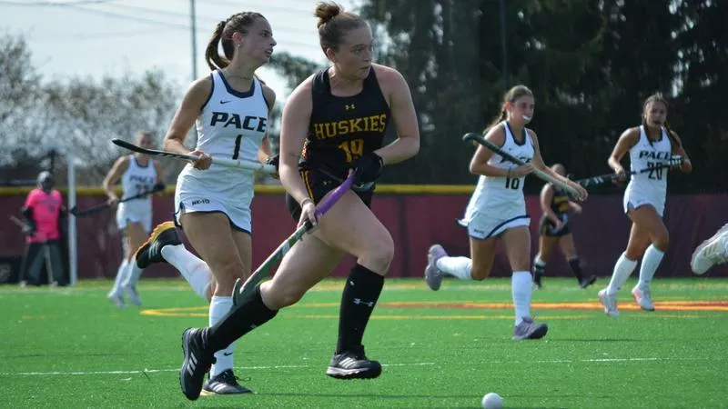 Bush, Flick Earn a Pair of Goals Against SNHU to Start Season 1-0