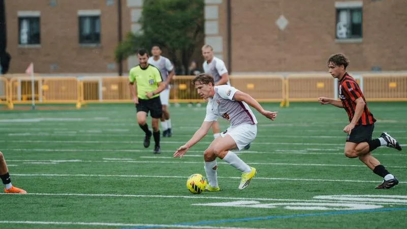 Pereyra's Late Goal Lifts Golden Knights Past Ashland