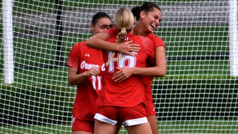 Grove City rolls in home opener