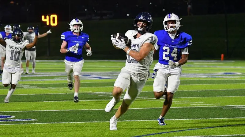 Heisey 55-yard Touchdown Highlights Football Season Opener at Franklin & Marshall
