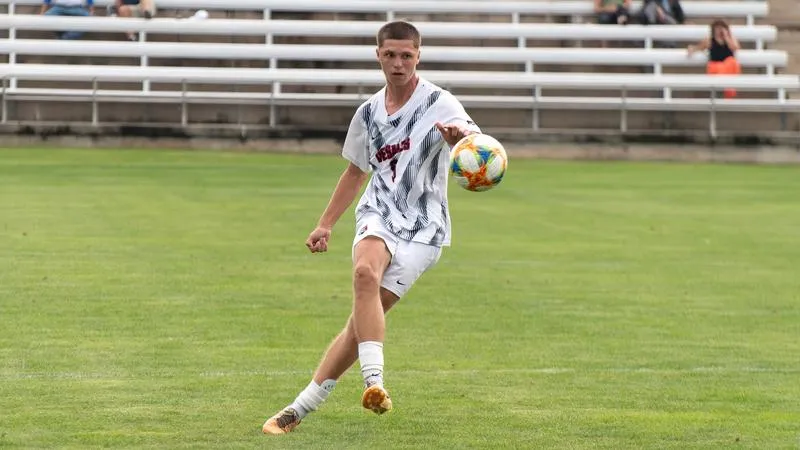 Men's Soccer Falls at Penn College, 2-1