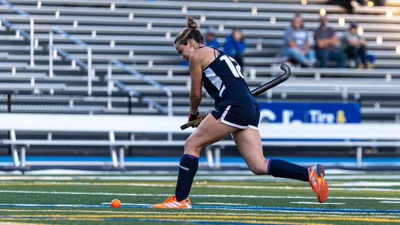 Weidenhammer Hits 100 Career Points as Dutchmen Blank Simmons 6-0; Popp Earns First Career Victory