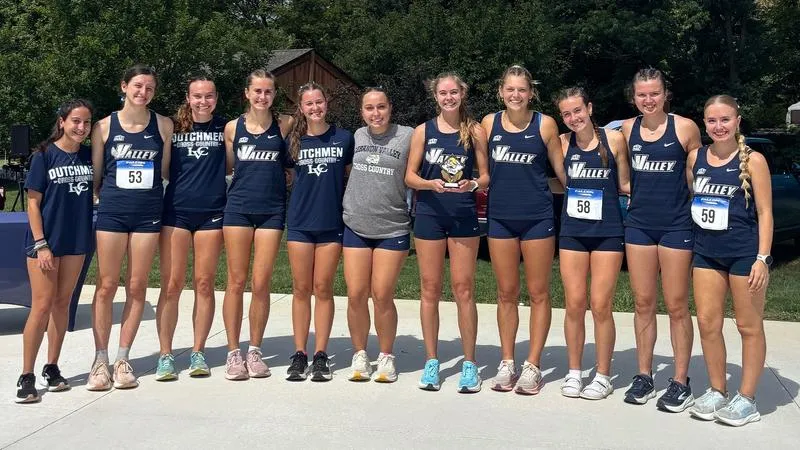 Women's Cross Country Finishes Second at Dutchmen Invitational