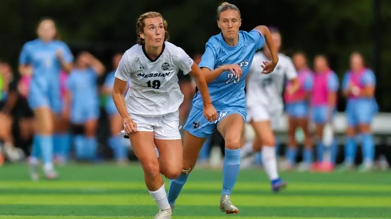 No. 5 Women's Soccer Falls in Early Season Top Five Matchup Against No. 4 Tufts