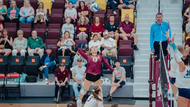 Yazicioglu's Career High Helps Volleyball Complete Perfect Gannon Invitational