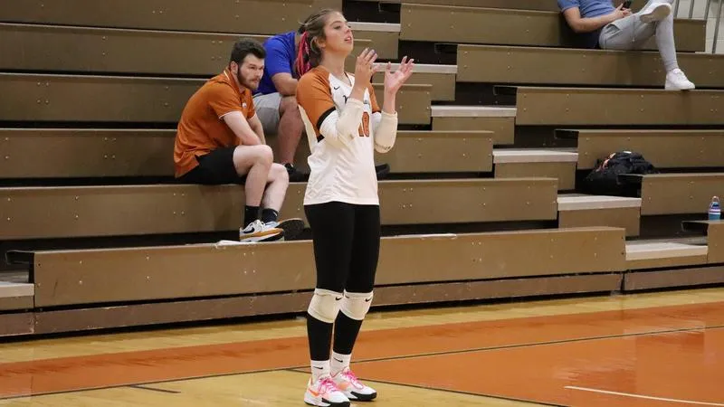 Volleyball wraps up two-day stay at Staton Memorial Tournament
