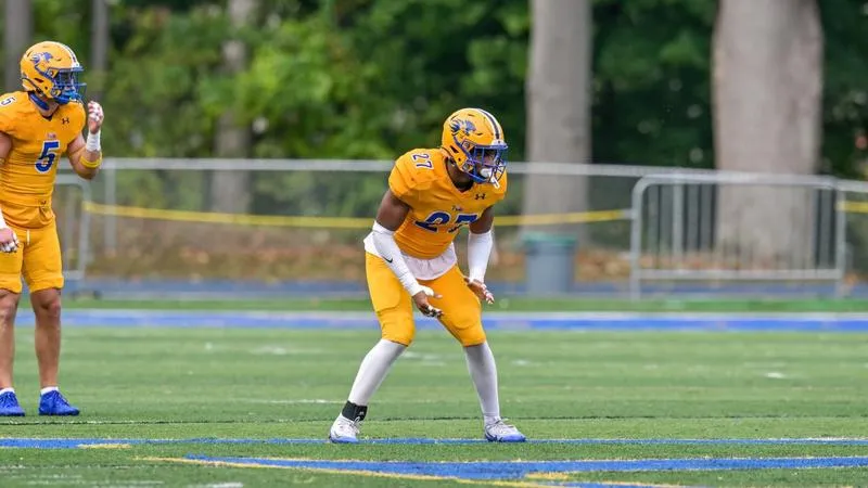 Football Comeback Falls Short in Fourth Quarter Push