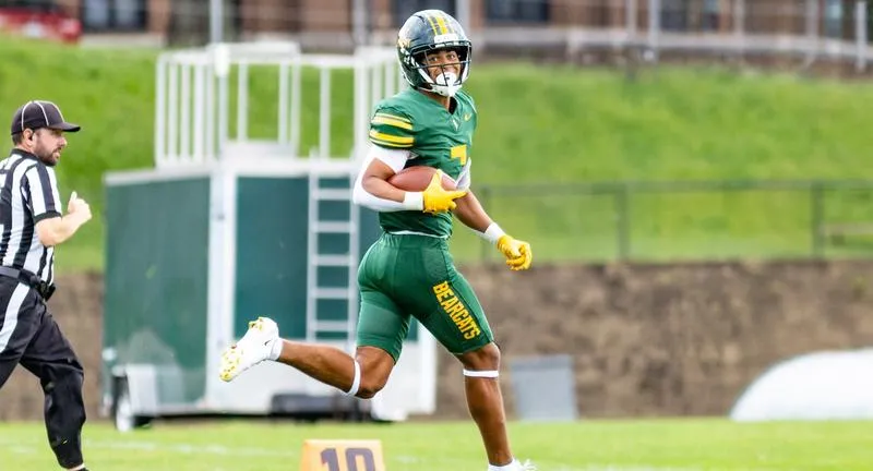 Football rolls past Hilbert 60-6 in season opener