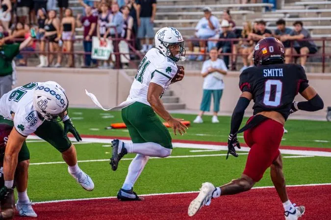 Cardwell, Gevaudan Power Football's First-Half Fight at New Mexico State; Fall 51-14