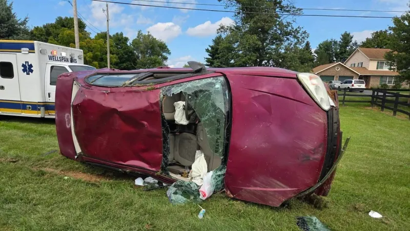 Car crashes through fence, lands in yard of Franklin County home