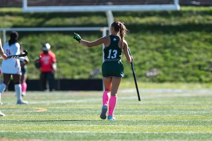 Field Hockey Can't Hold Early Lead; Falls 4-1 to Saint Louis