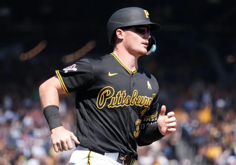 Henry Davis' homer was all the Pirates need in a shutout win against the Angels