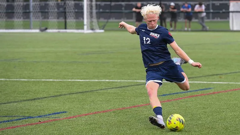 RMU Men's Soccer Begins Horizon League Play at Detroit Mercy