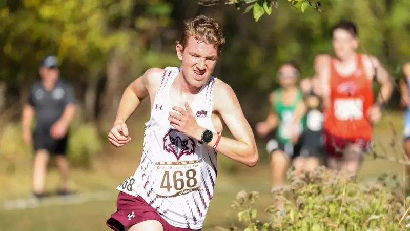Men's Cross Country Places Third at LVC Dutchmen Invitational