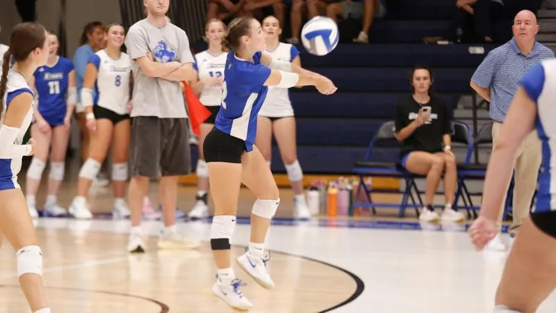 Women's Volleyball Earns Close Five-Set Win over Lebanon Valley