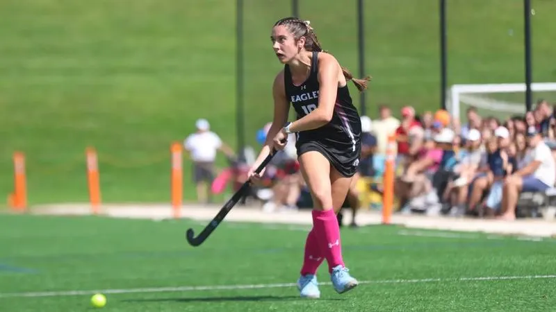 Field Hockey Remains Unbeaten with 4-1 Win at Immaculata
